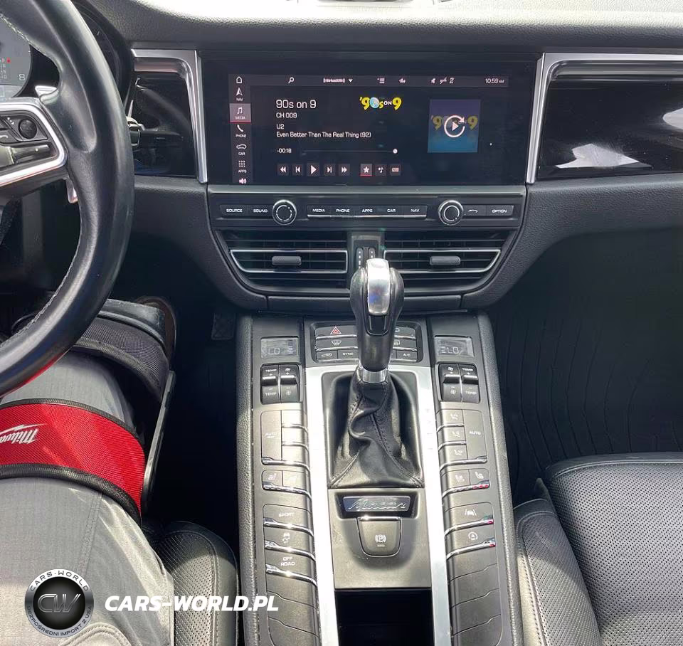 2020 Porsche Macan S VIN:WP1AB2A57LLB30671 - 9