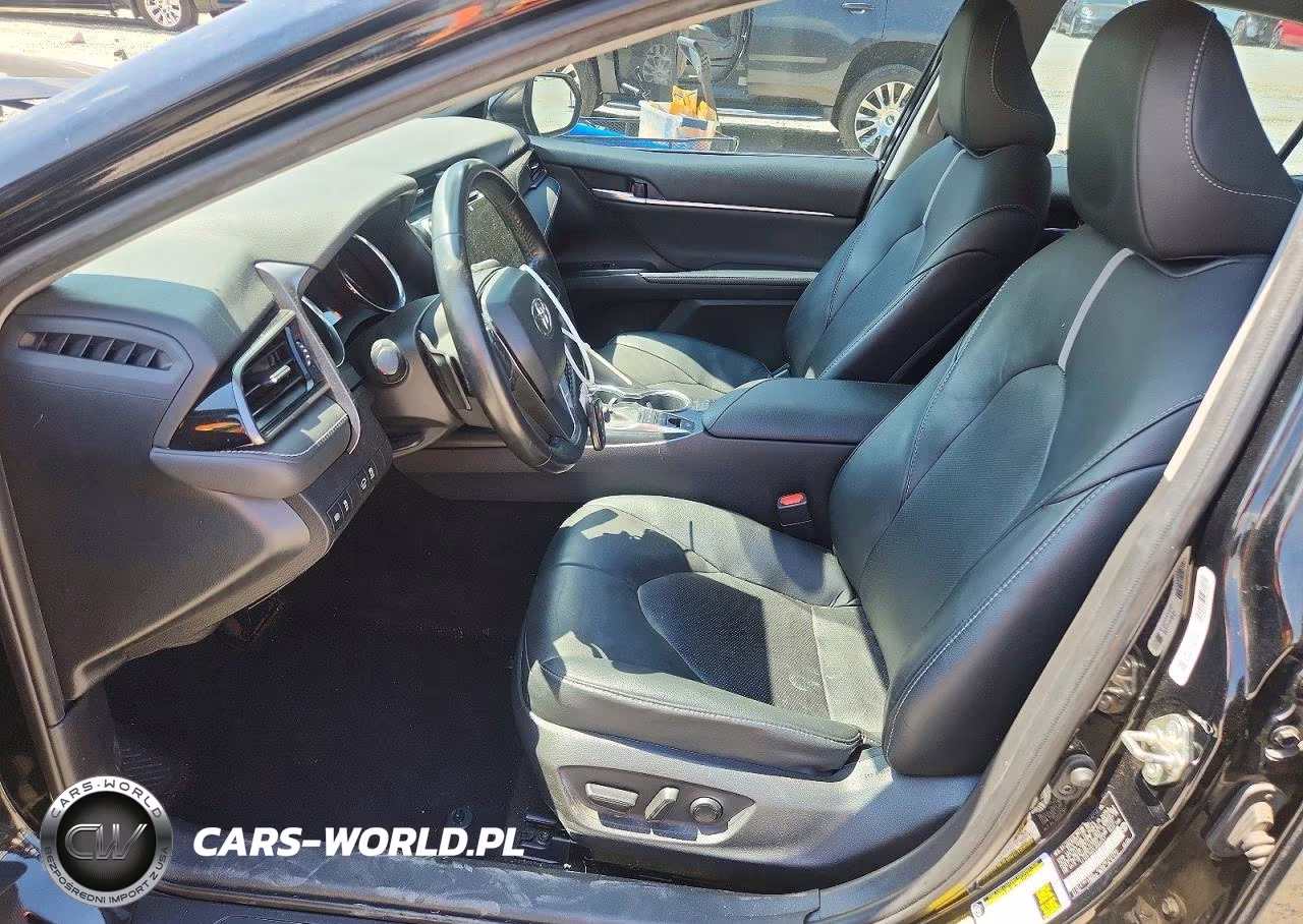 2020 Toyota Camry Xse VIN:4T1K61AK2LU960751 - 7