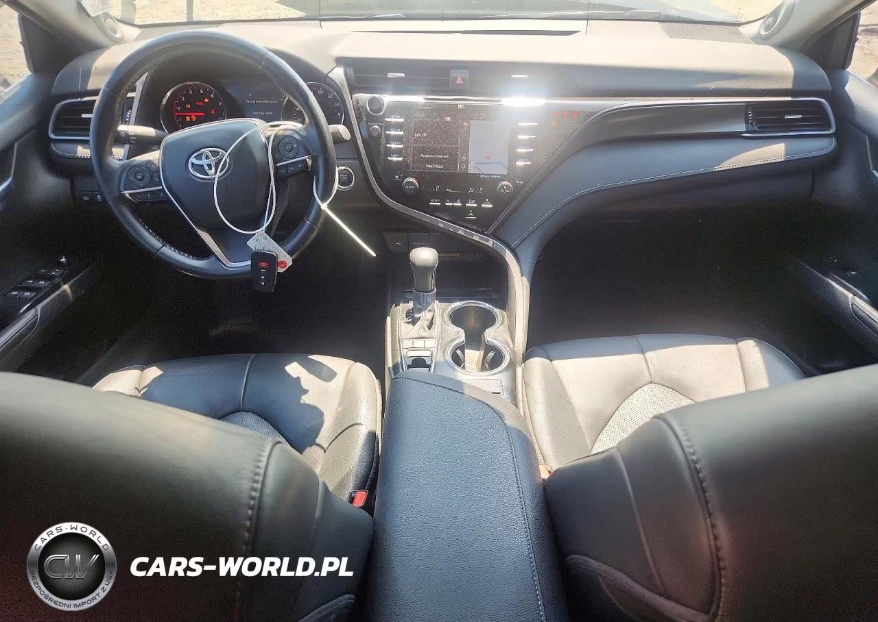 2020 Toyota Camry Xse VIN:4T1K61AK2LU960751 - 8