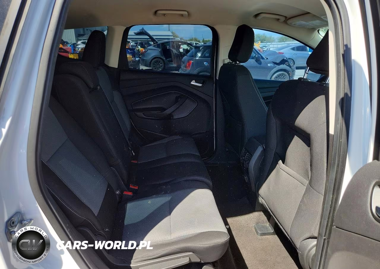 2018 Ford Escape Se VIN:1FMCU0GD7JUA73754 - 11