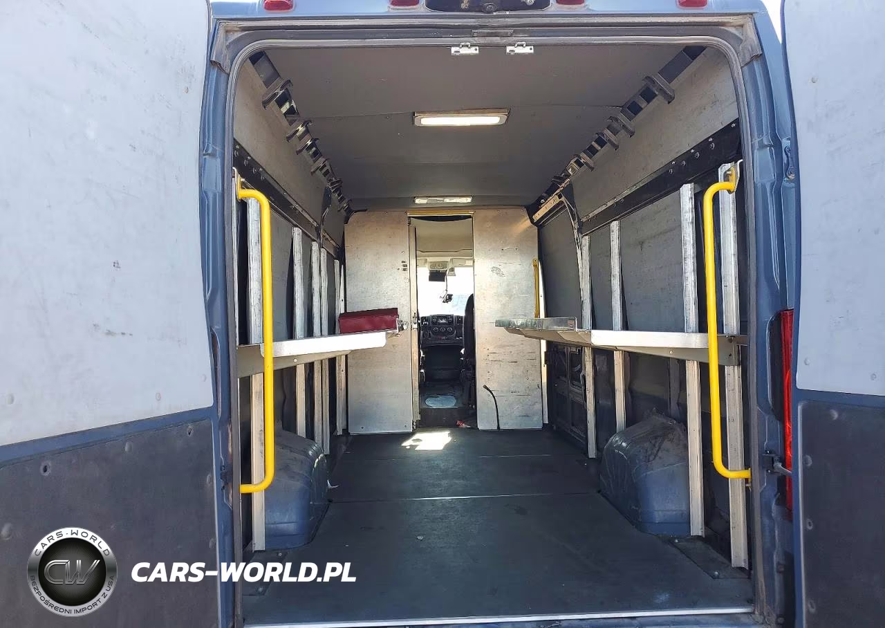 2020 Ram Promaster 3500 Delivery Van VIN:3C6URVJG0LE143808 - 10