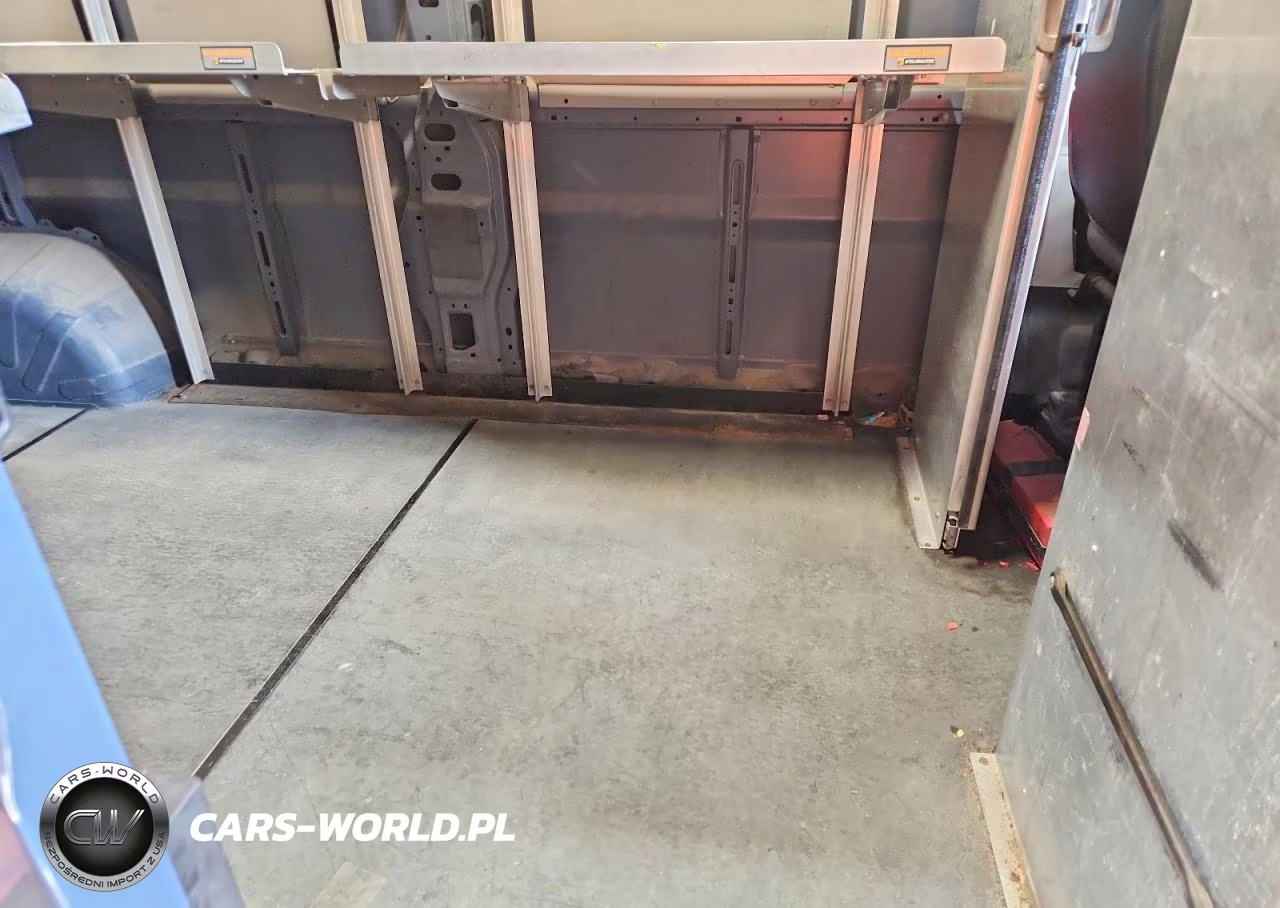 2020 Ram Promaster 3500 Delivery Van VIN:3C6URVJG3LE140644 - 11
