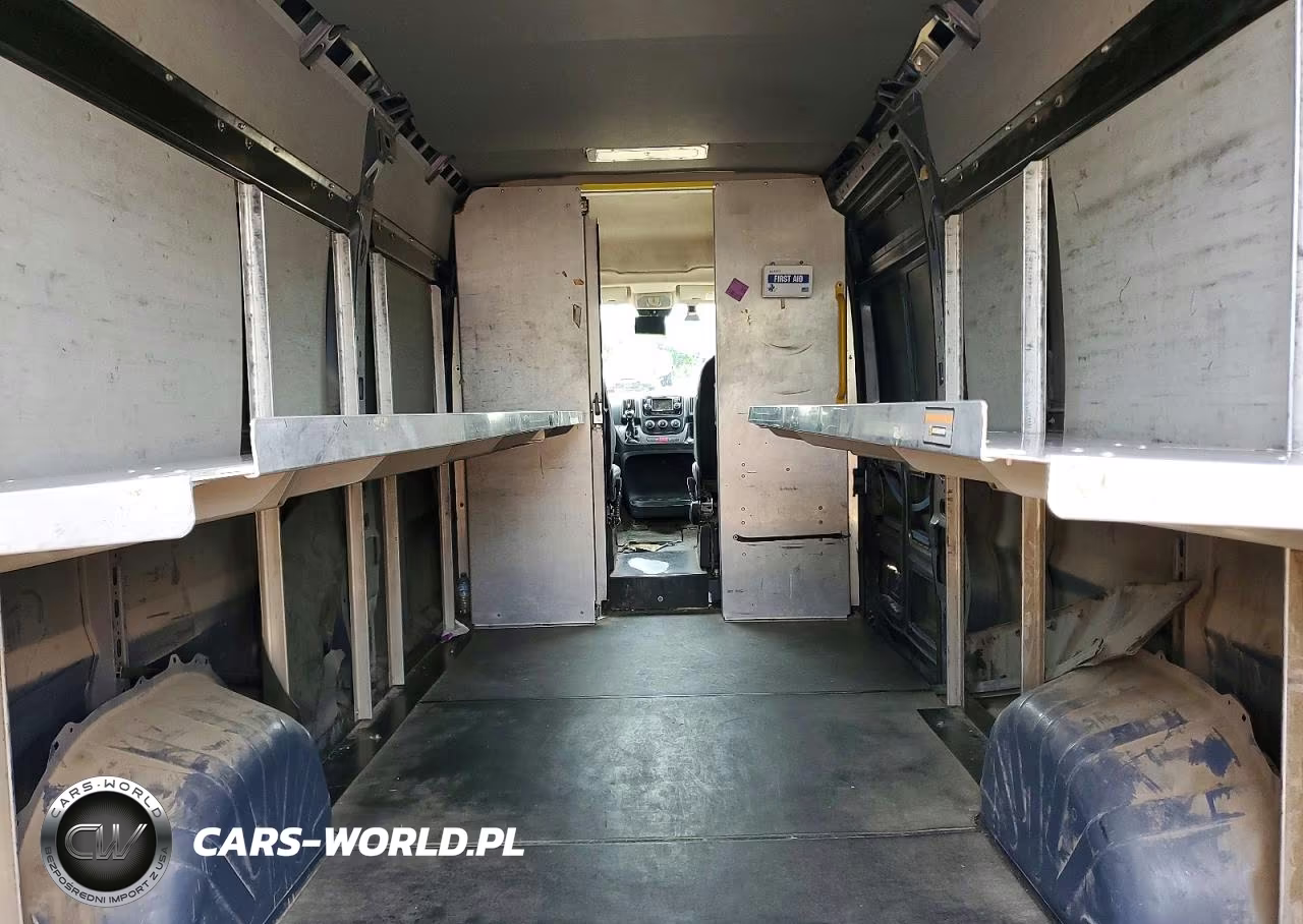 2020 Ram Promaster 3500 Delivery Van VIN:3C6URVJG1LE144613 - 10