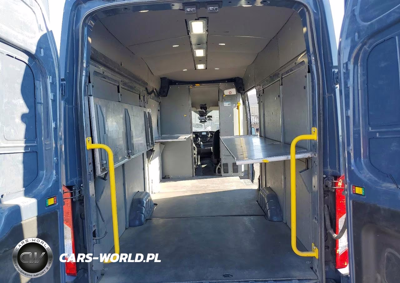 2020 Ford Transit 250 Delivery Van VIN:1FTBR3X81LKA86679 - 10