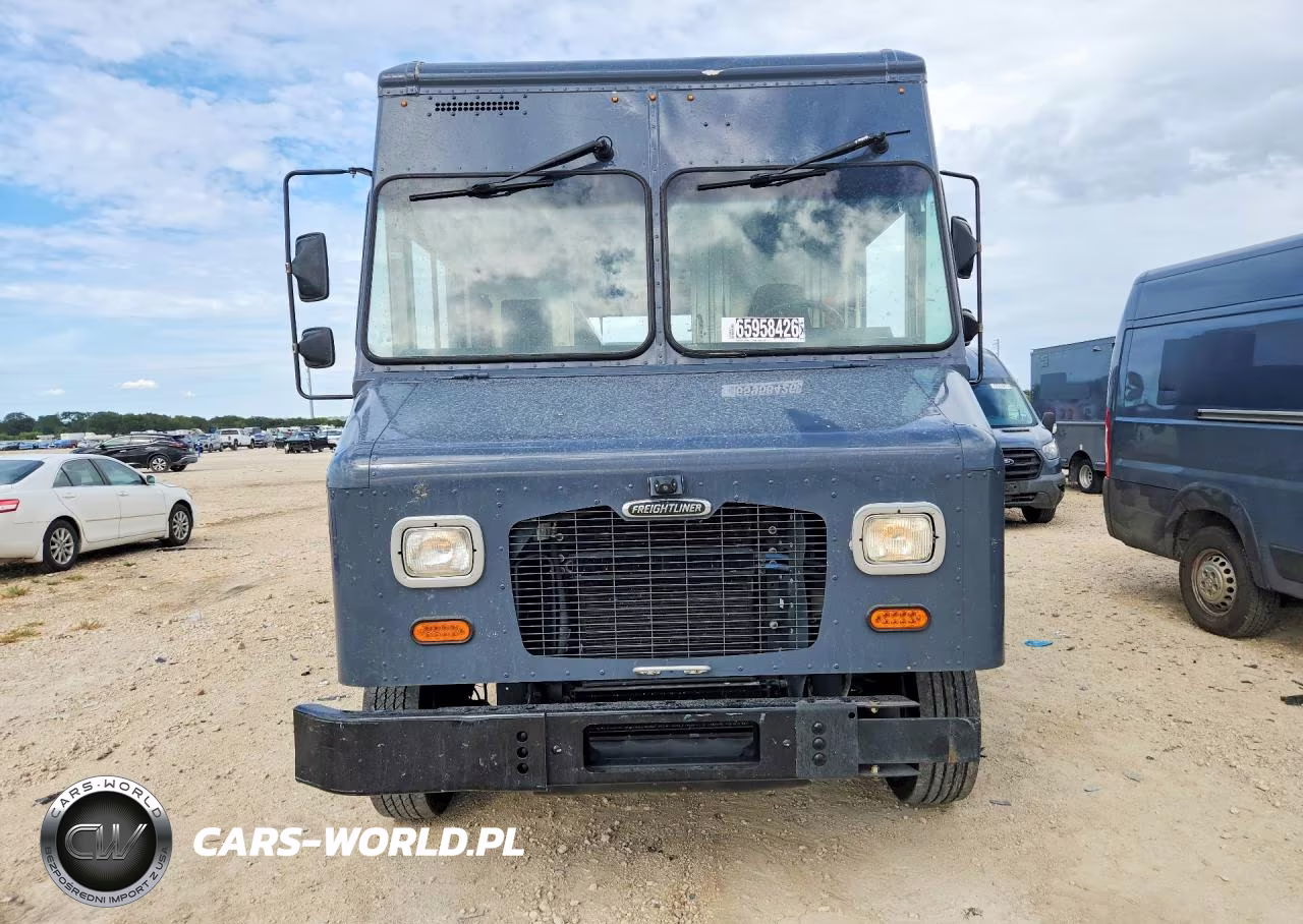 2020 Freightliner Mt45G Chassis Delivery Truck VIN:4UZAC2EA1LCMH7748 - 5