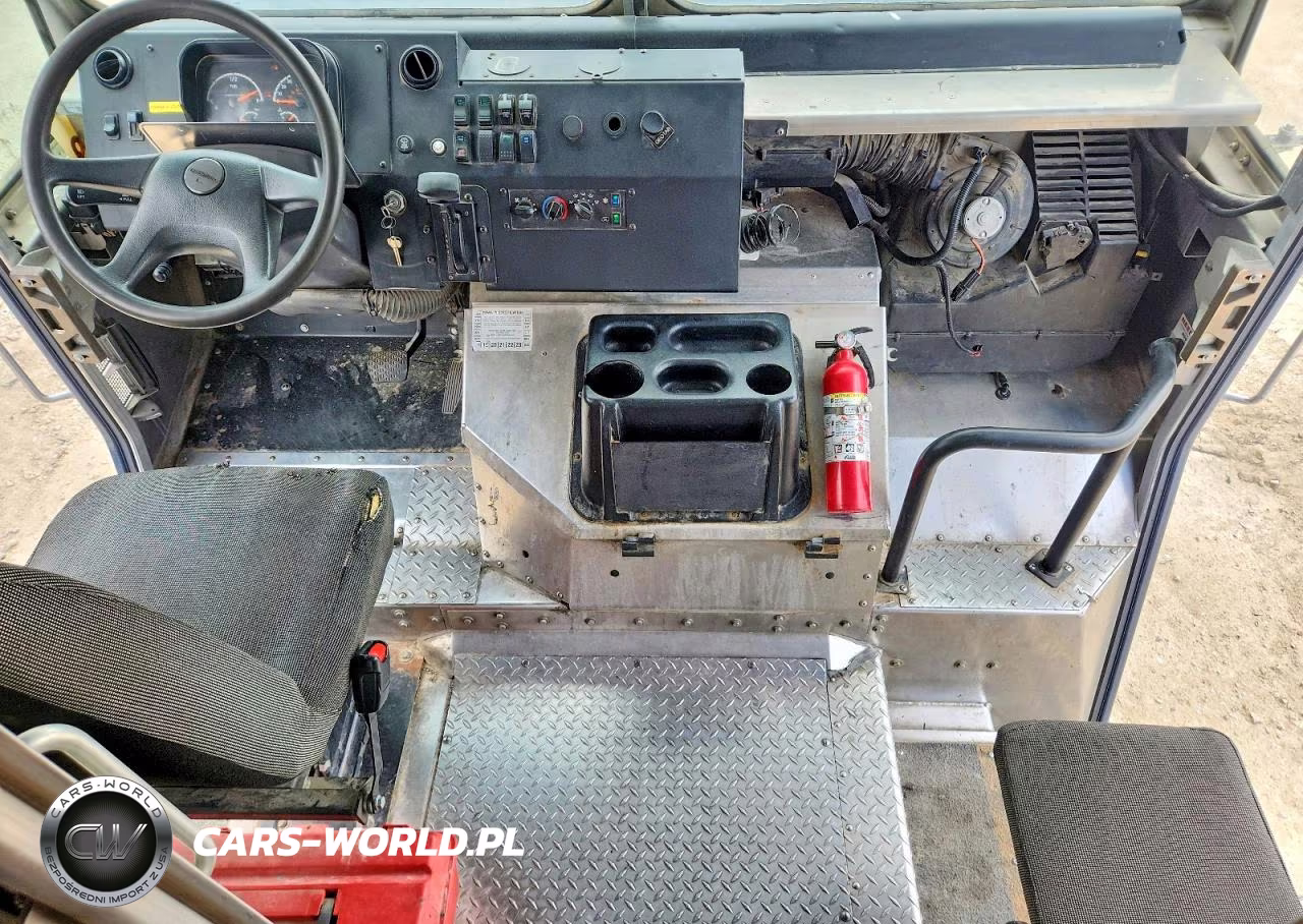 2020 Freightliner Mt45G Chassis Delivery Truck VIN:4UZAC2EA1LCMH7748 - 8