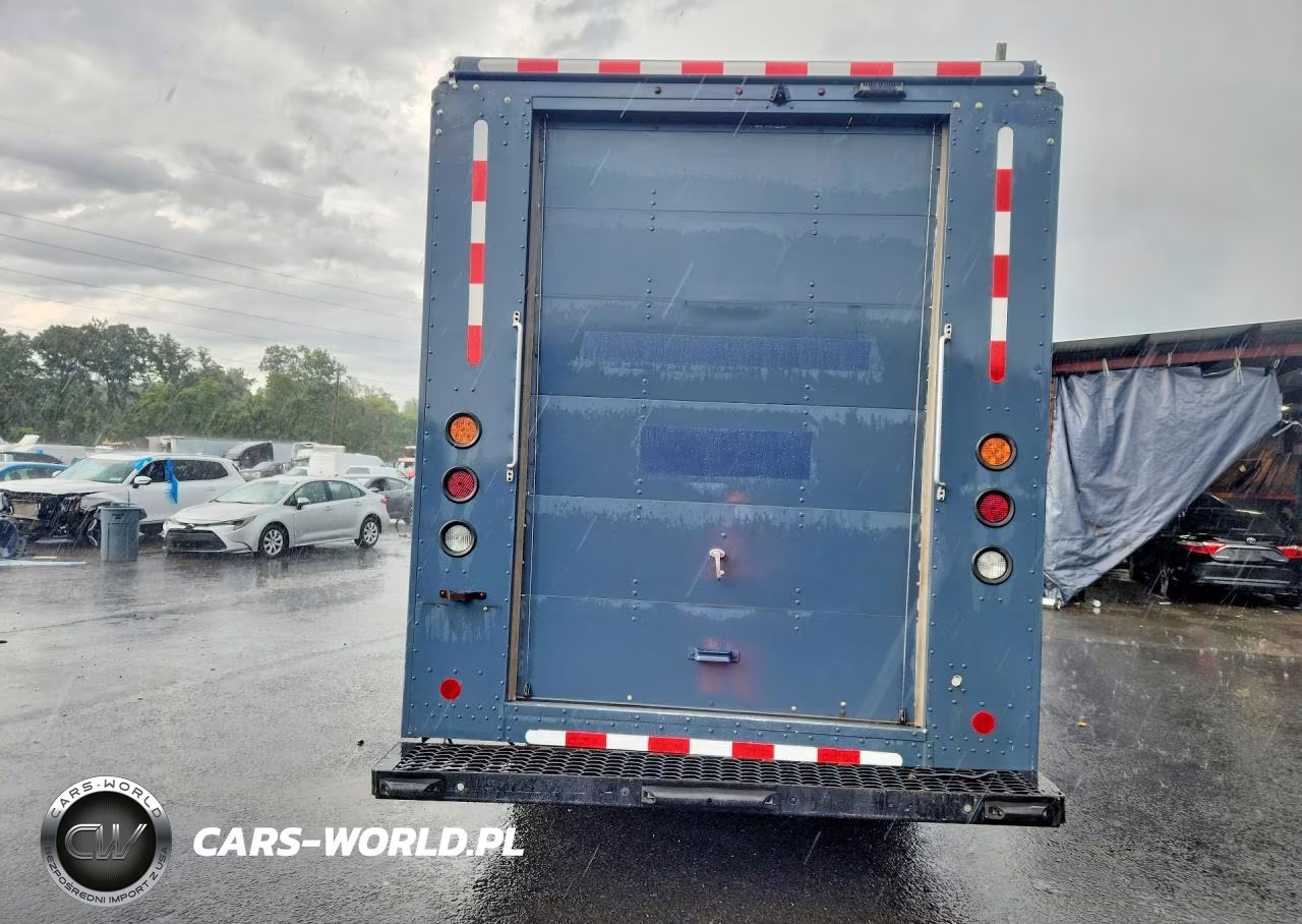 2021 Ford F59 Delivery Truck VIN:1F65F5KN9M0A01392 - 6