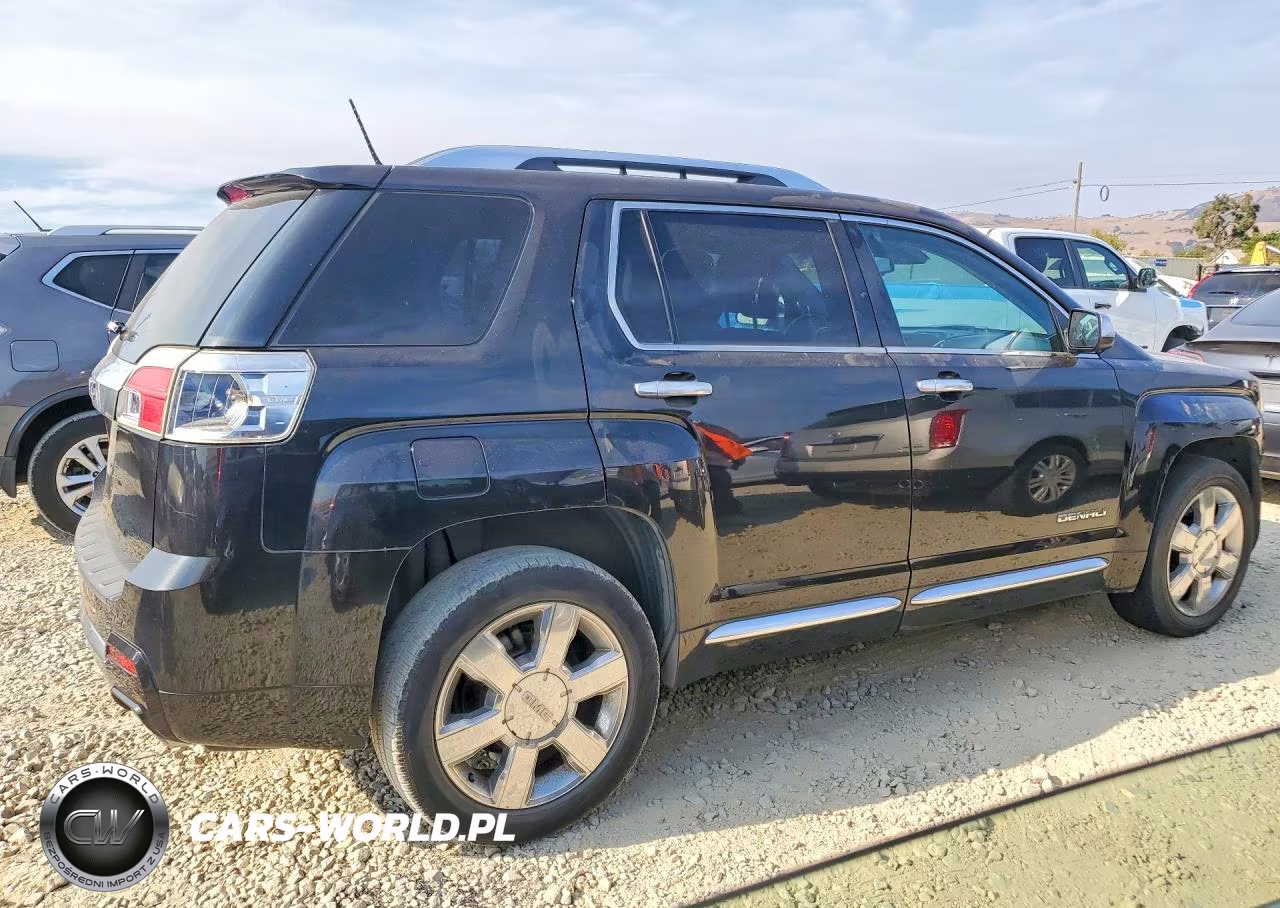 2014 GMC Terrain Denali VIN:2GKFLUE34E6340458 - 3