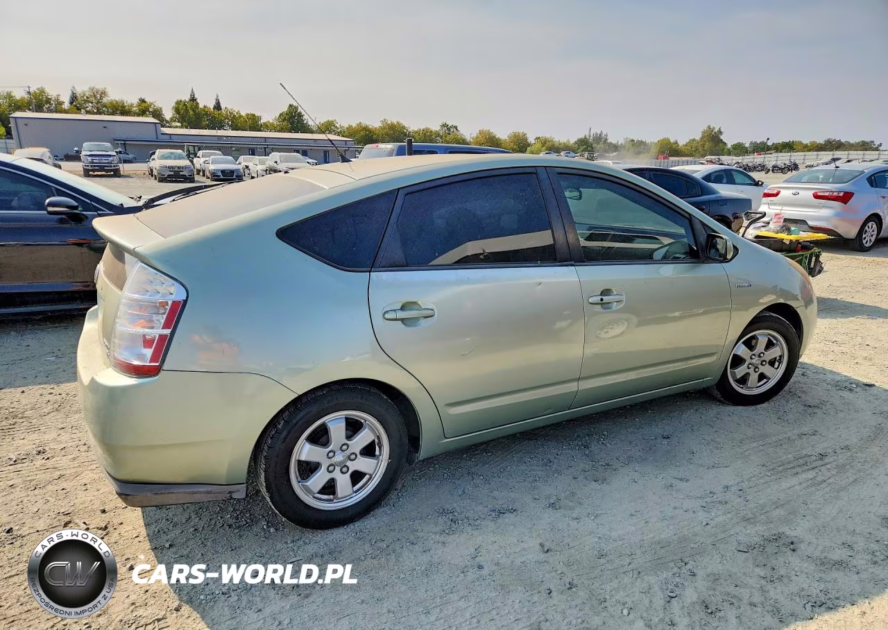 2008 Toyota Prius Base VIN:JTDKB20U083336811 - 3