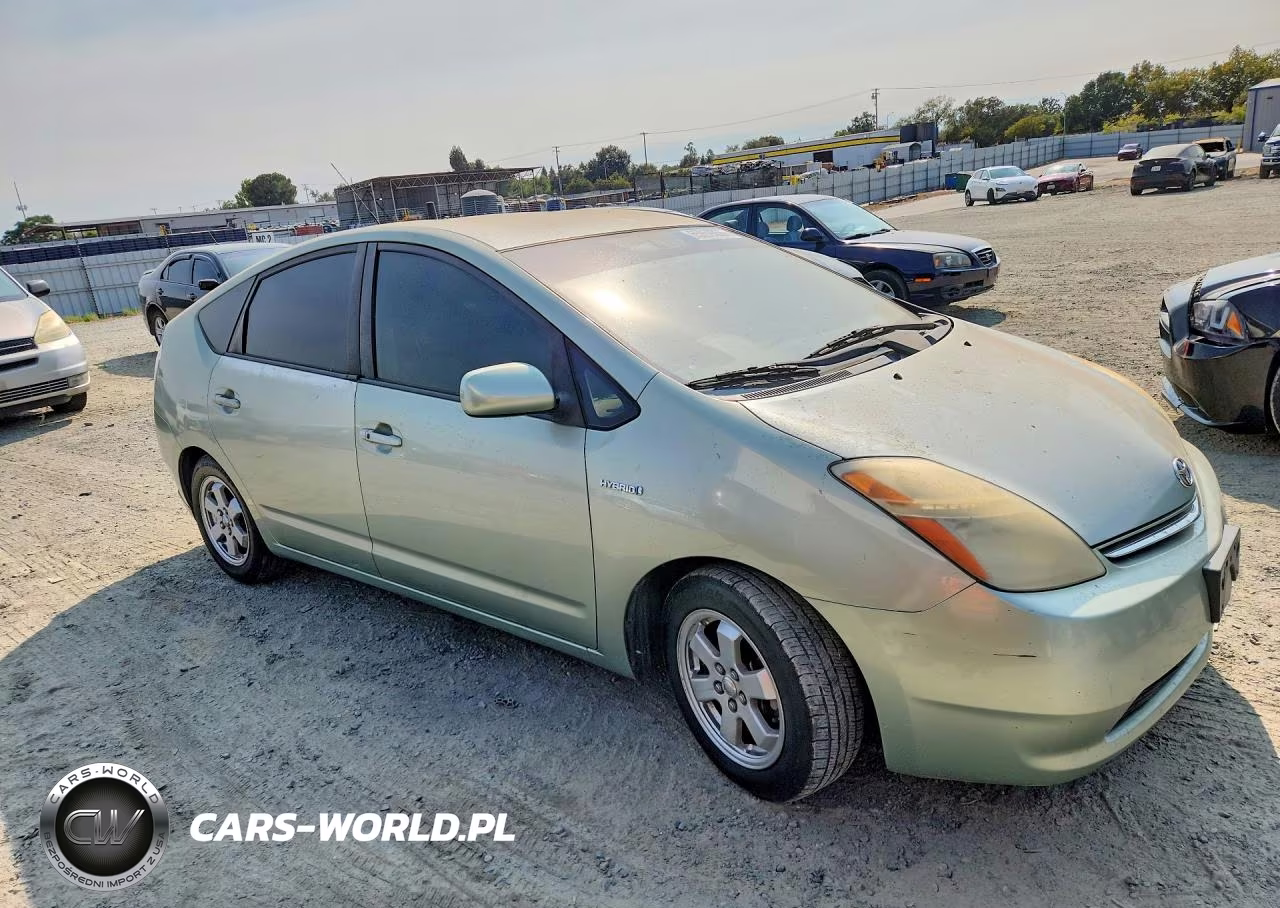 2008 Toyota Prius Base VIN:JTDKB20U083336811 - 4
