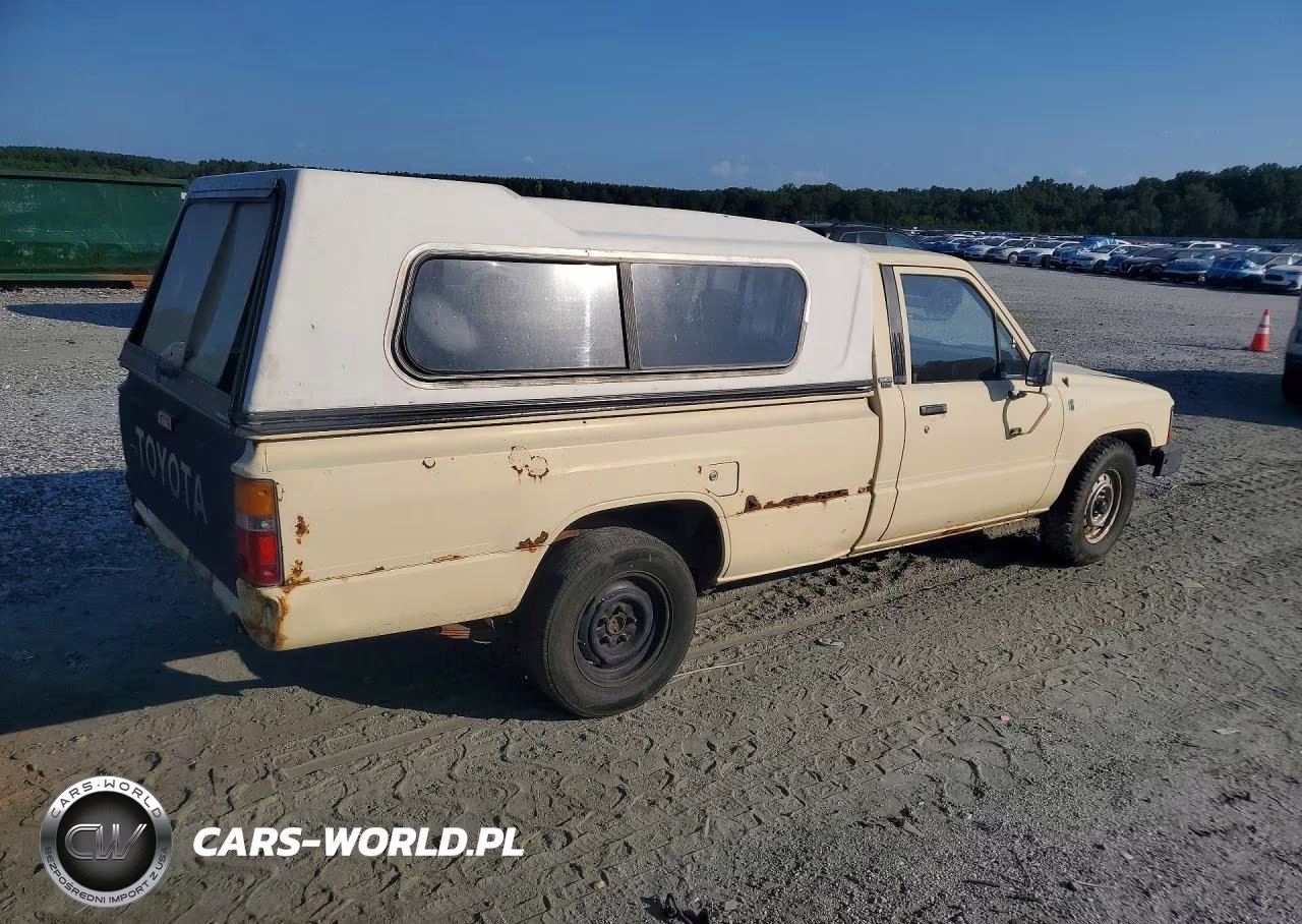 1985 Toyota 1 Ton Pick VIN:JT4RN55E6F0110862 - 3