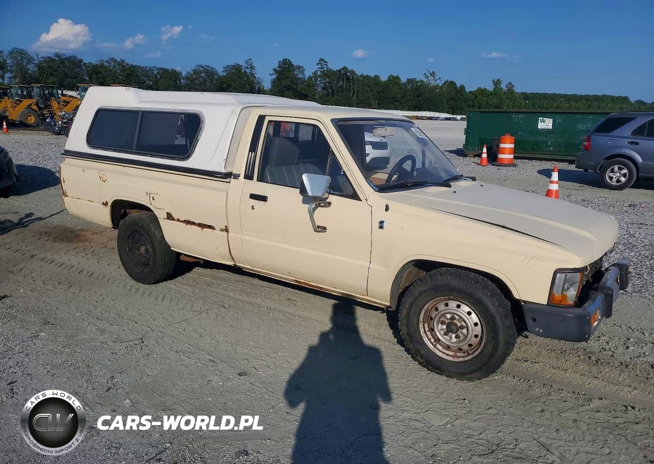 1985 Toyota 1 Ton Pick VIN:JT4RN55E6F0110862 - 4