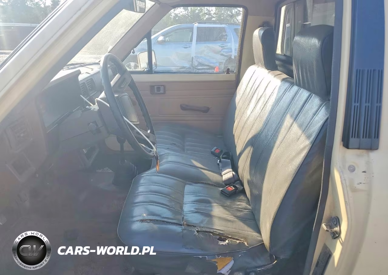 1985 Toyota 1 Ton Pick VIN:JT4RN55E6F0110862 - 7