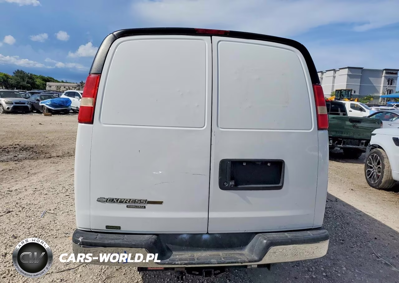 2014 Chevrolet Express G2500 VIN:1GCWGFCA9E1213916 - 6