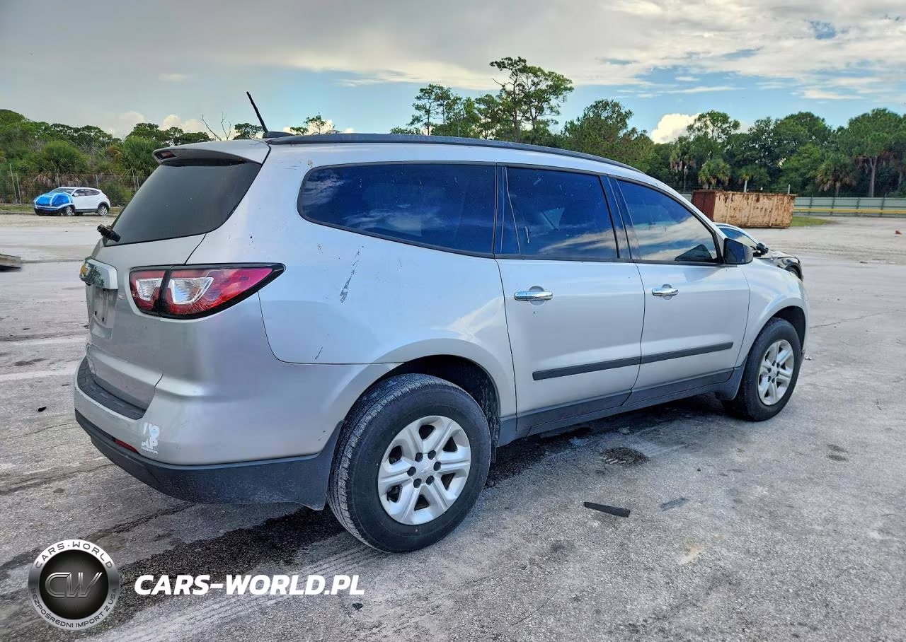 2017 Chevrolet Traverse Ls VIN:1GNKRFEDXHJ140678 - 3