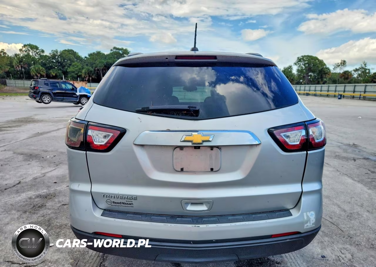 2017 Chevrolet Traverse Ls VIN:1GNKRFEDXHJ140678 - 6