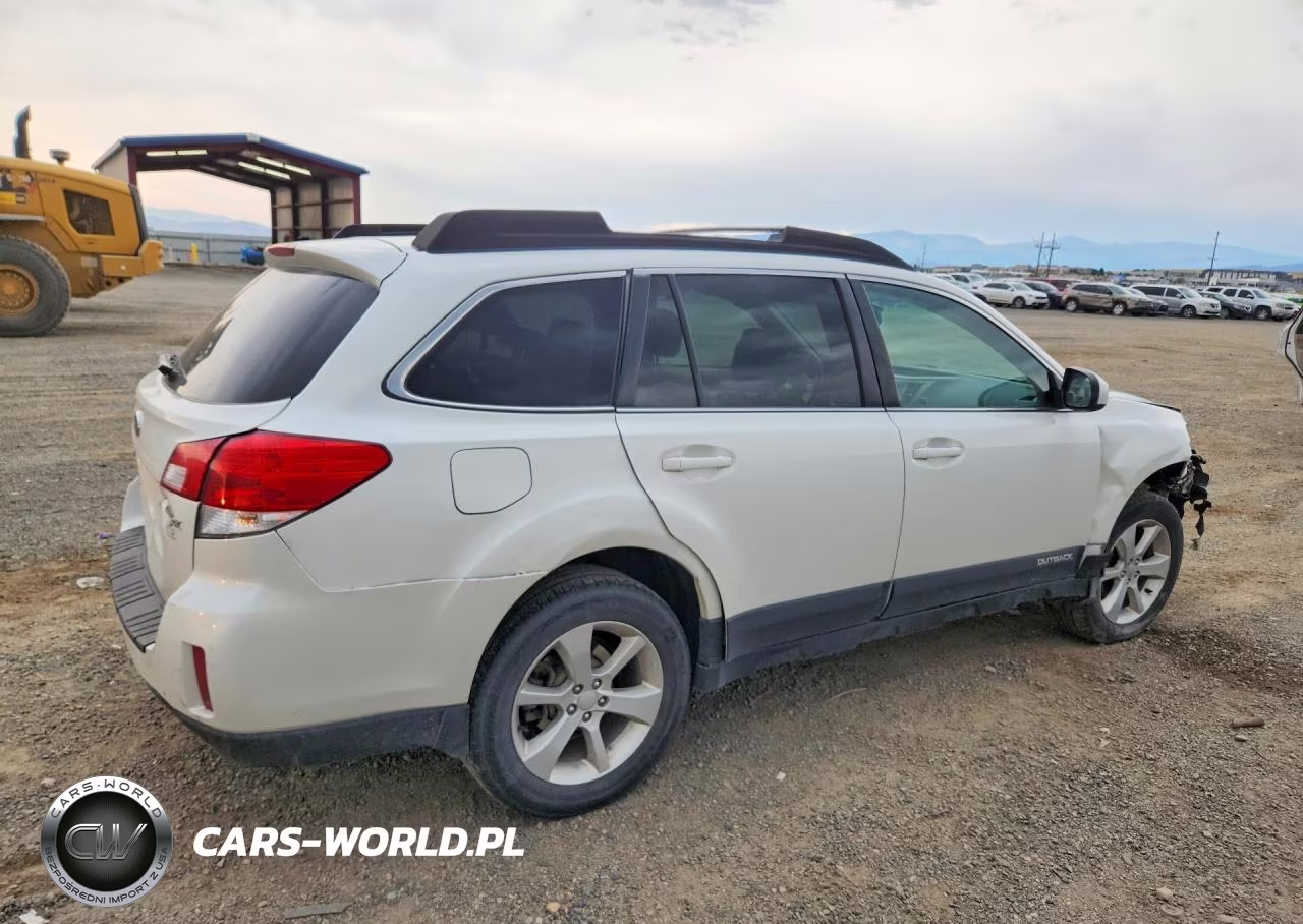 2013 Subaru Outback 2.5I Premium VIN:4S4BRBGC2D3293216 - 3