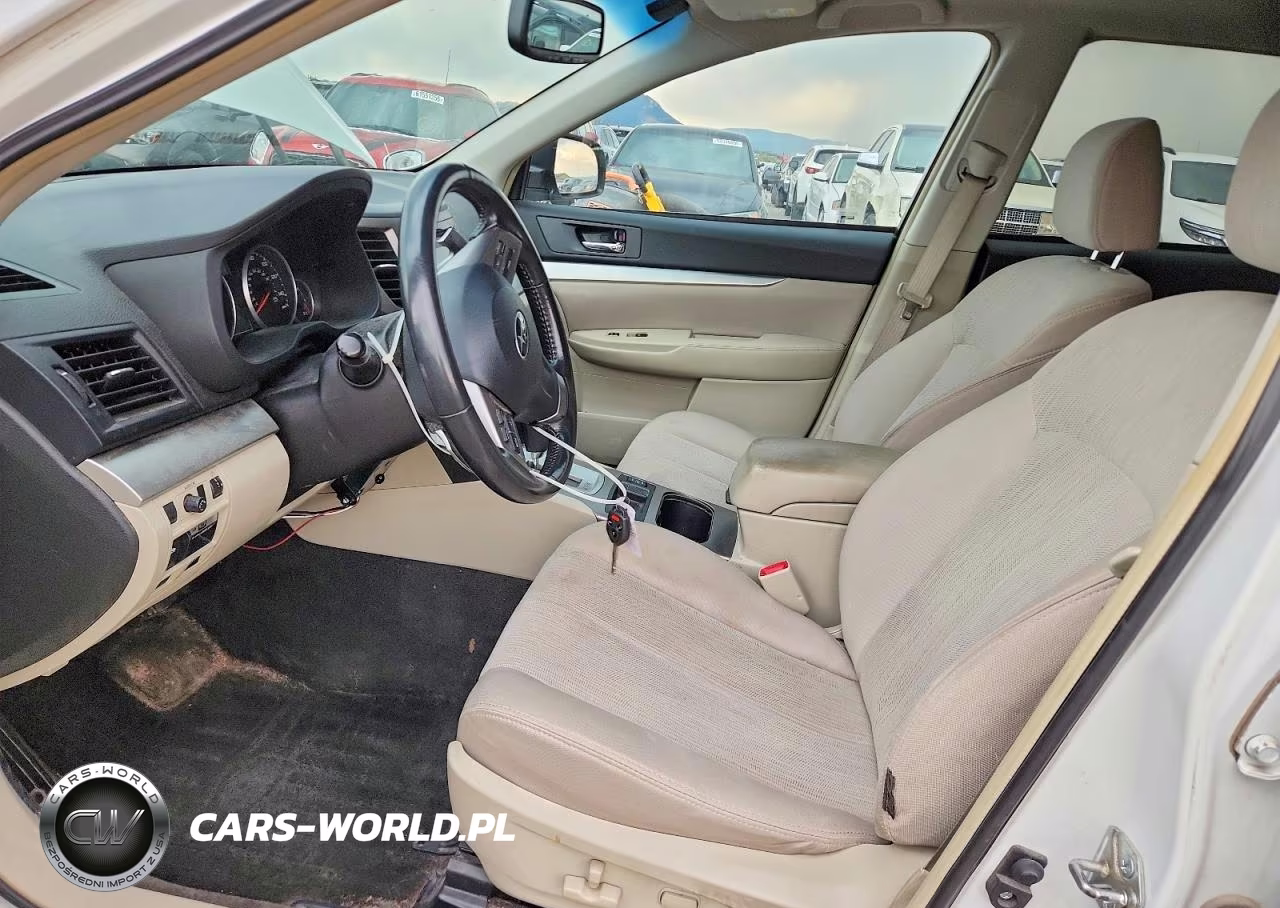 2013 Subaru Outback 2.5I Premium VIN:4S4BRBGC2D3293216 - 7