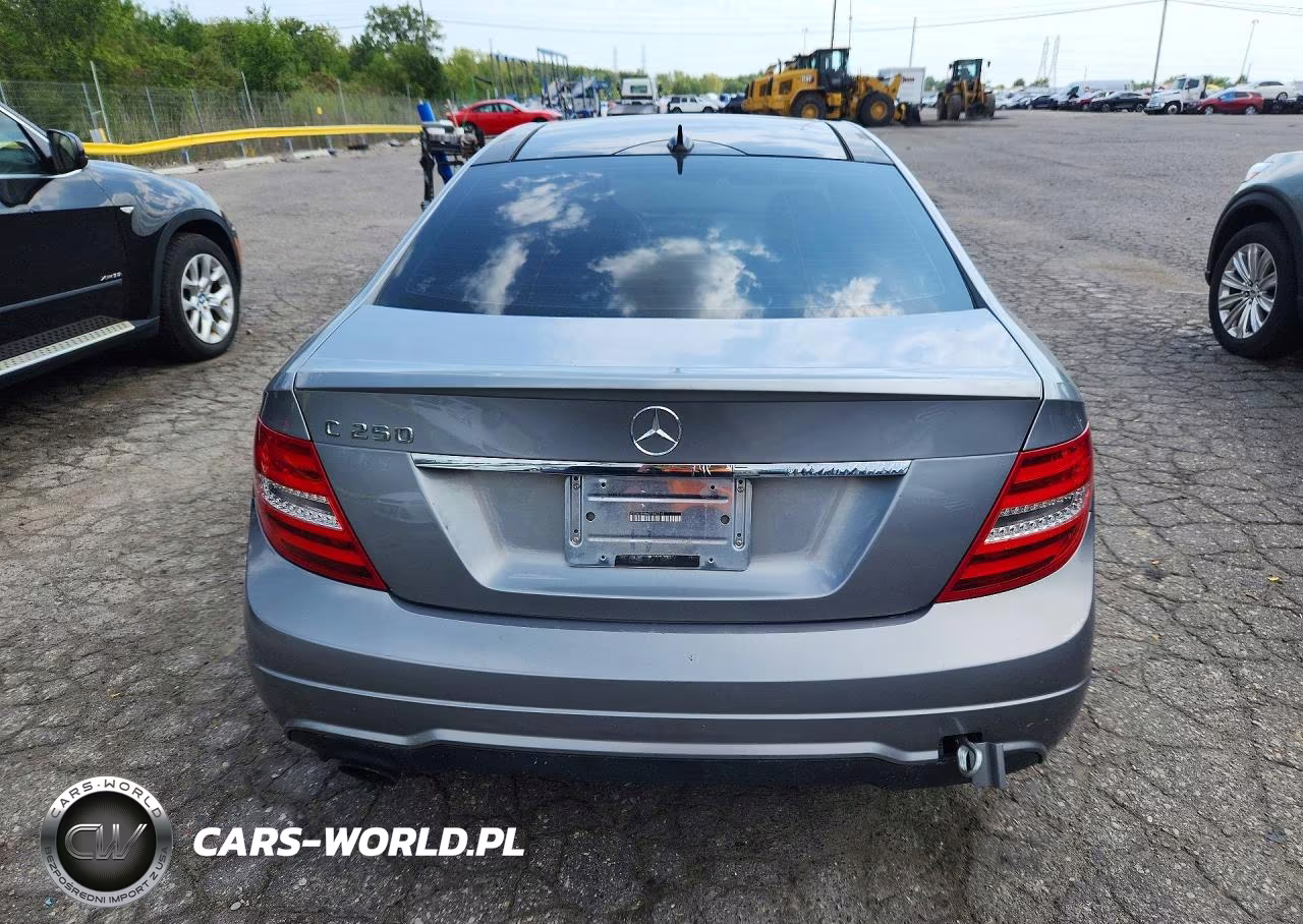 2013 Mercedes-Benz C 250 VIN:WDDGJ4HB6DF967715 - 6