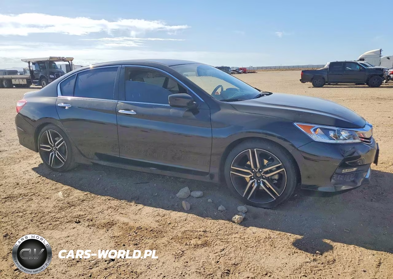 2017 Honda Accord Sport Special Edition VIN:1HGCR2F11HA220205 - 4