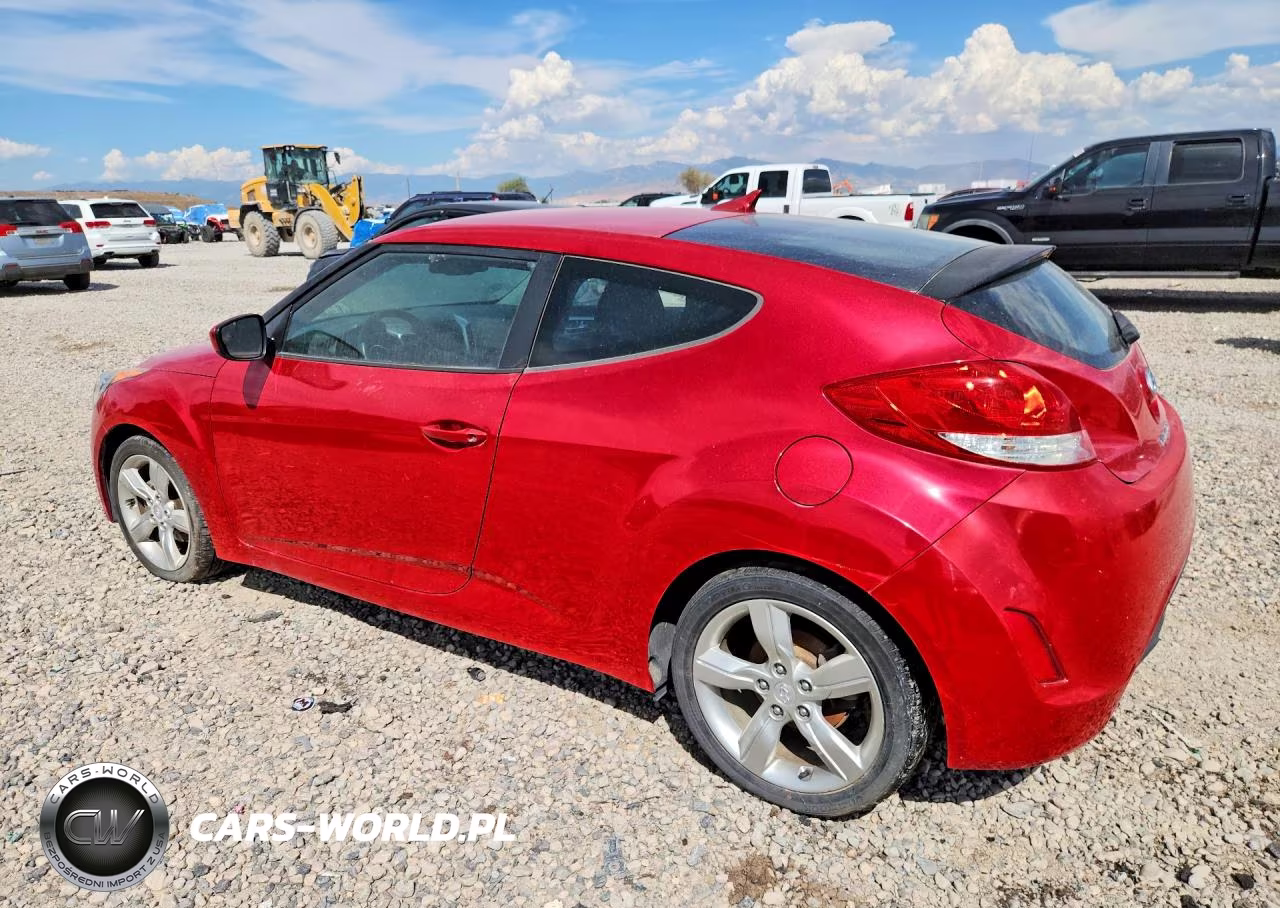 2014 Hyundai Veloster Base VIN:KMHTC6AD8EU192224 - 2