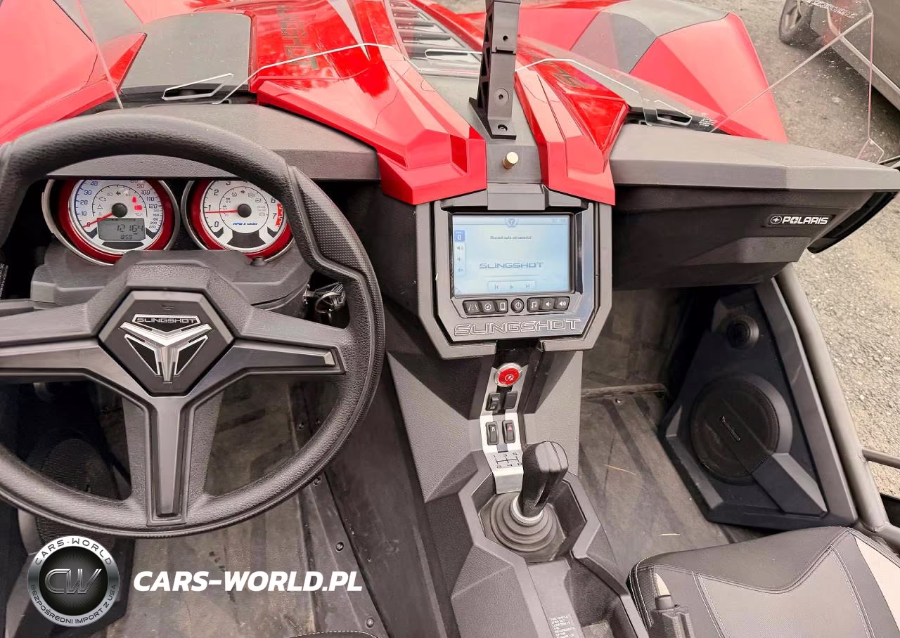 2018 Polaris Slingshot Sl VIN:57XAAPFA1J8128364 - 11