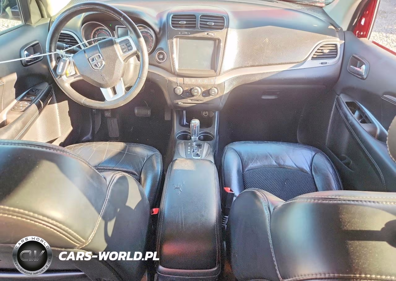 2018 Dodge Journey Crossroad VIN:3C4PDDGG8JT430702 - 8