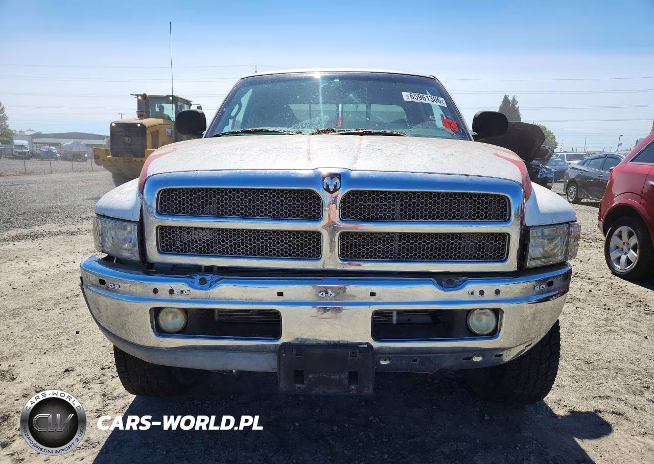 1999 Dodge Ram 2500 VIN:1B7KF2365XJ647310 - 5