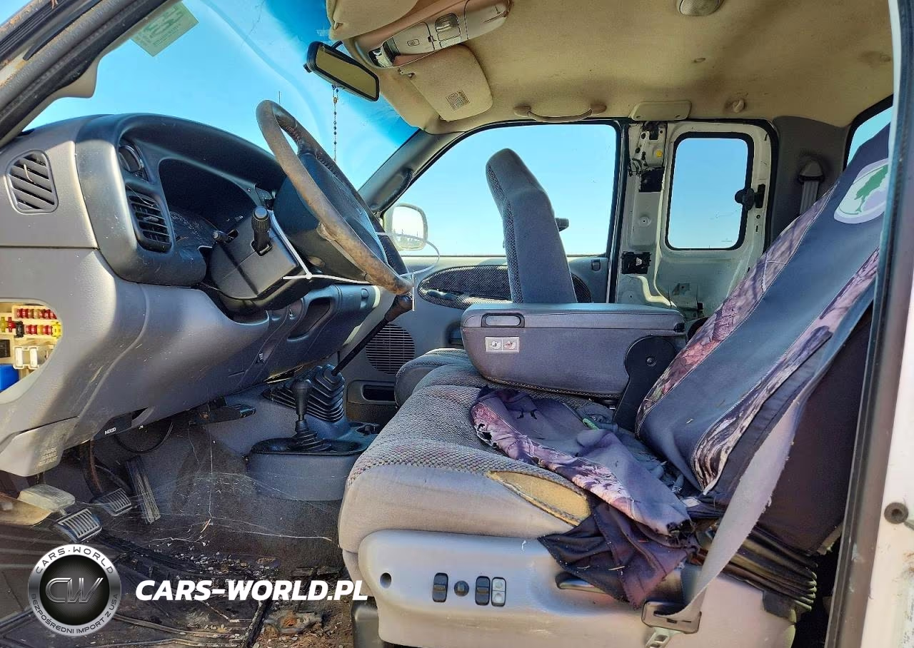 1999 Dodge Ram 2500 VIN:1B7KF2365XJ647310 - 7