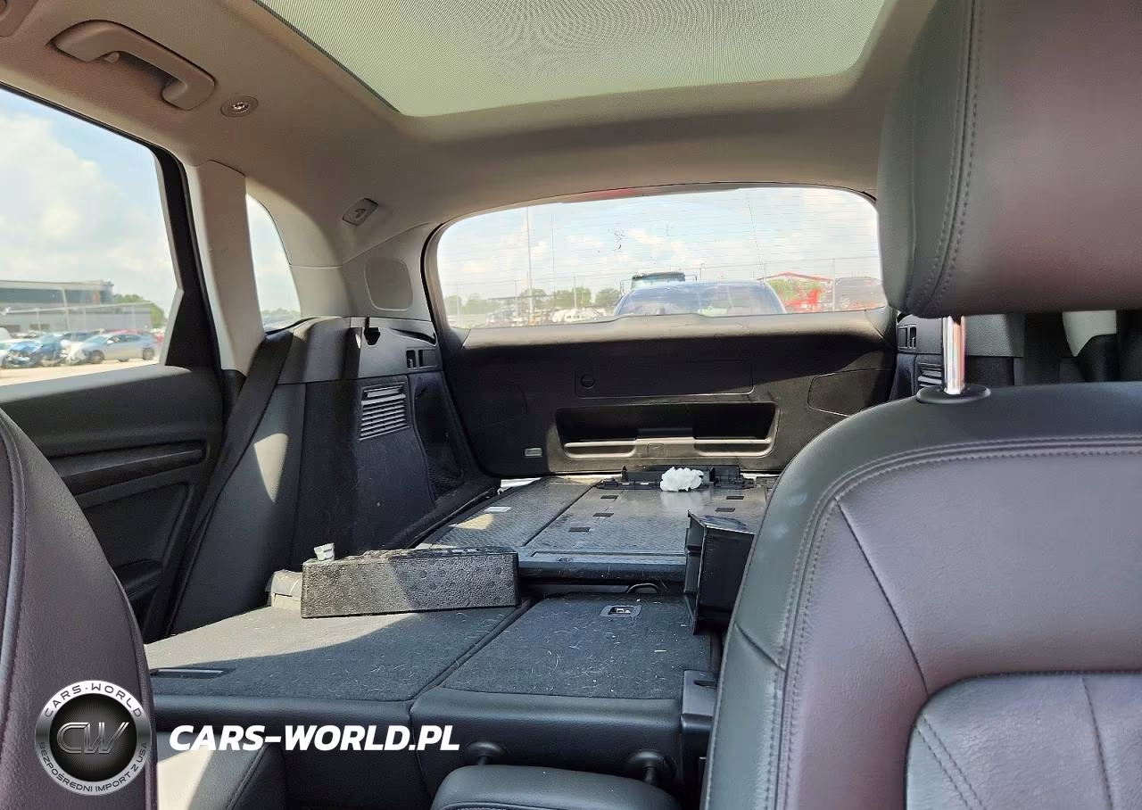 2020 Audi Q5 E Premium Plus VIN:WA1E2AFY6L2053582 - 10