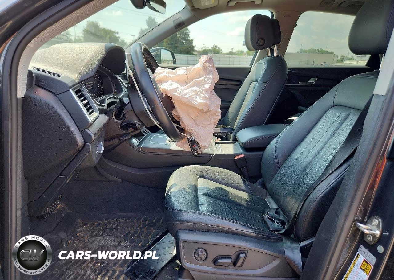 2020 Audi Q5 E Premium Plus VIN:WA1E2AFY6L2053582 - 7