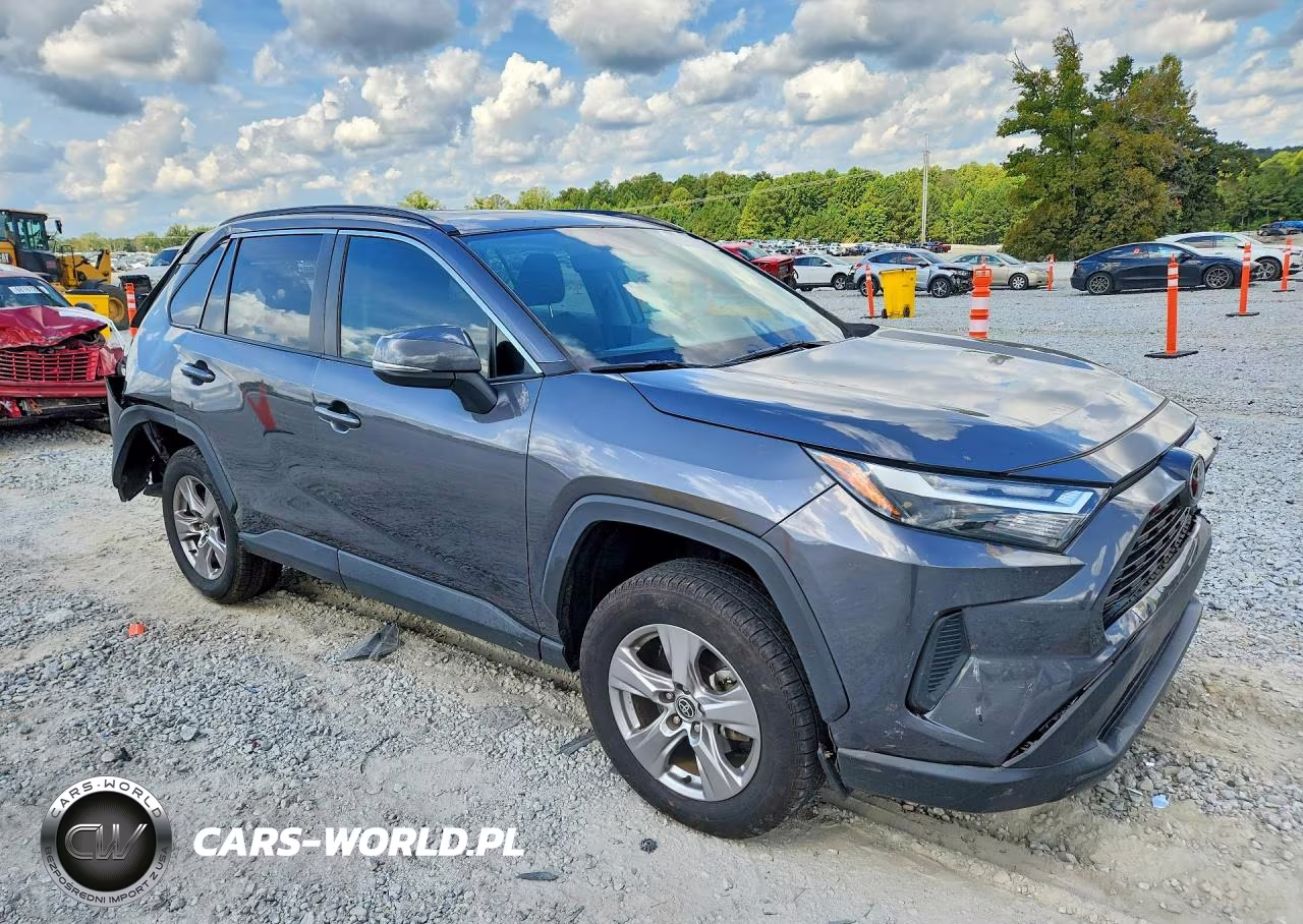 2022 Toyota Rav4 Xle VIN:2T3W1RFVXNC193017 - 4