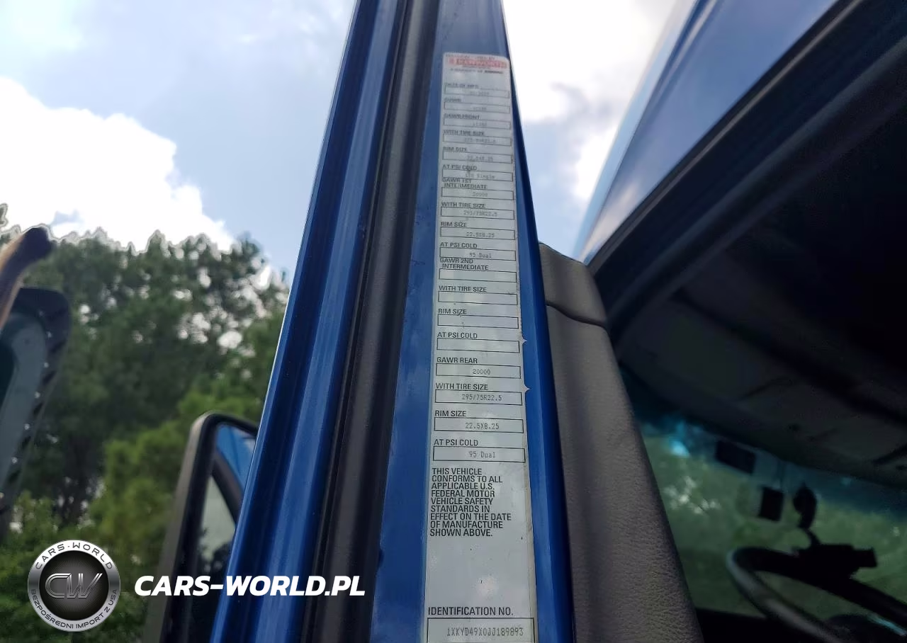 2018 Kenworth T680 Semi Truck VIN:1XKYD49X0JJ189893 - 11