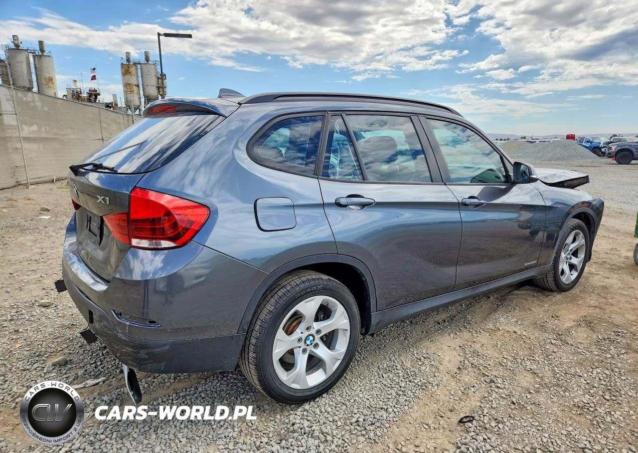 2015 BMW X1 Sdrive28I VIN:WBAVM1C57FV315376 - 3