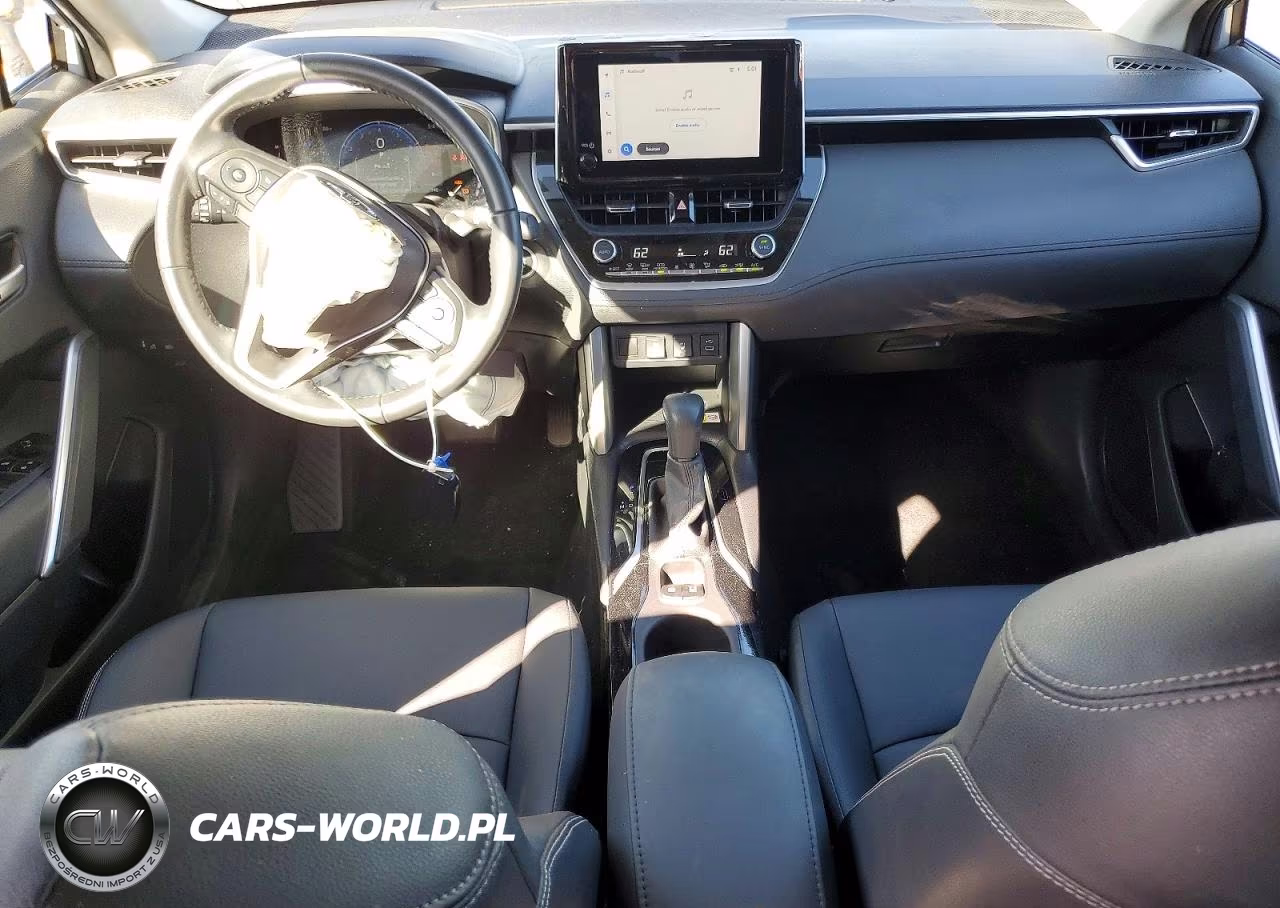 2023 Toyota Corolla Cross Xle VIN:7MUDAAAG0PV065217 - 8