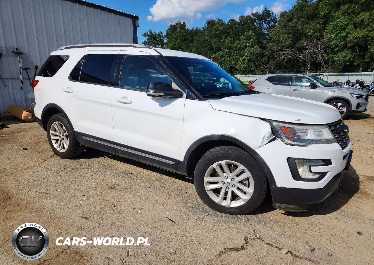 2016 Ford Explorer Xlt VIN:1FM5K7D82GGD01407 - 4