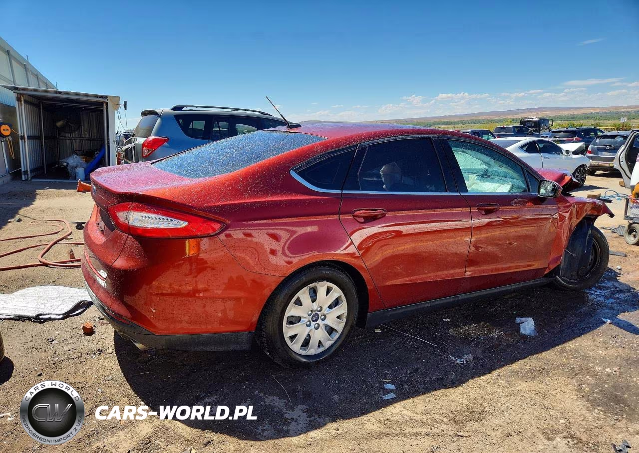 2014 Ford Fusion S VIN:3FA6P0G79ER176891 - 3