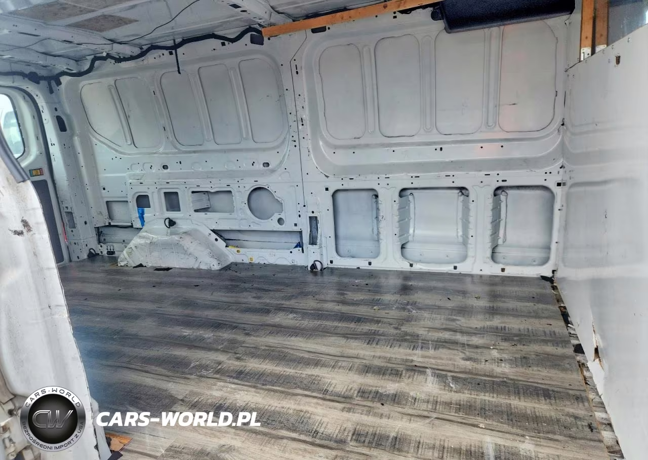 2018 Ford Transit 150 Delivery Van VIN:1FTYE9ZM3JKA96520 - 11