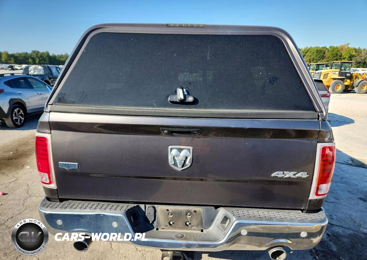 2016 Ram 1500 Laramie VIN:1C6RR7VM1GS345965 - 6
