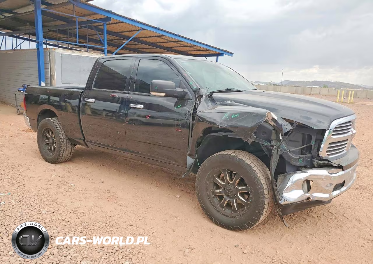 2018 Ram 1500 Slt VIN:1C6RR7TT4JS127729 - 4