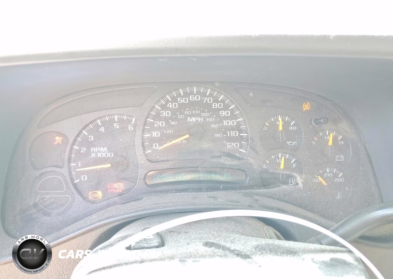 2005 Chevrolet Silverado C1500 VIN:2GCEC13T951290498 - 9