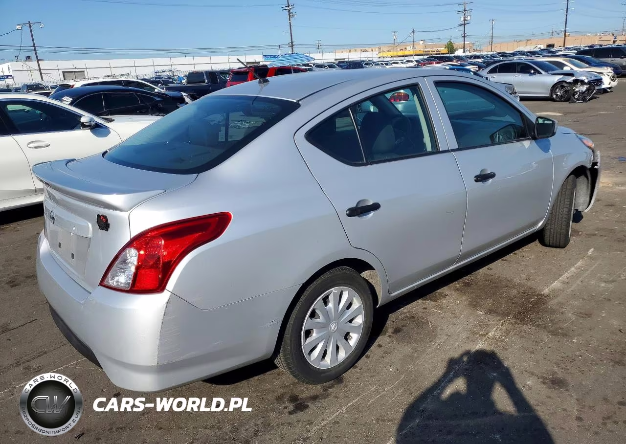 2019 Nissan Versa S Plus VIN:3N1CN7AP0KL830666 - 3