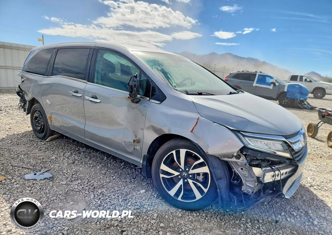 2019 Honda Odyssey Elite VIN:5FNRL6H90KB083874 - 4