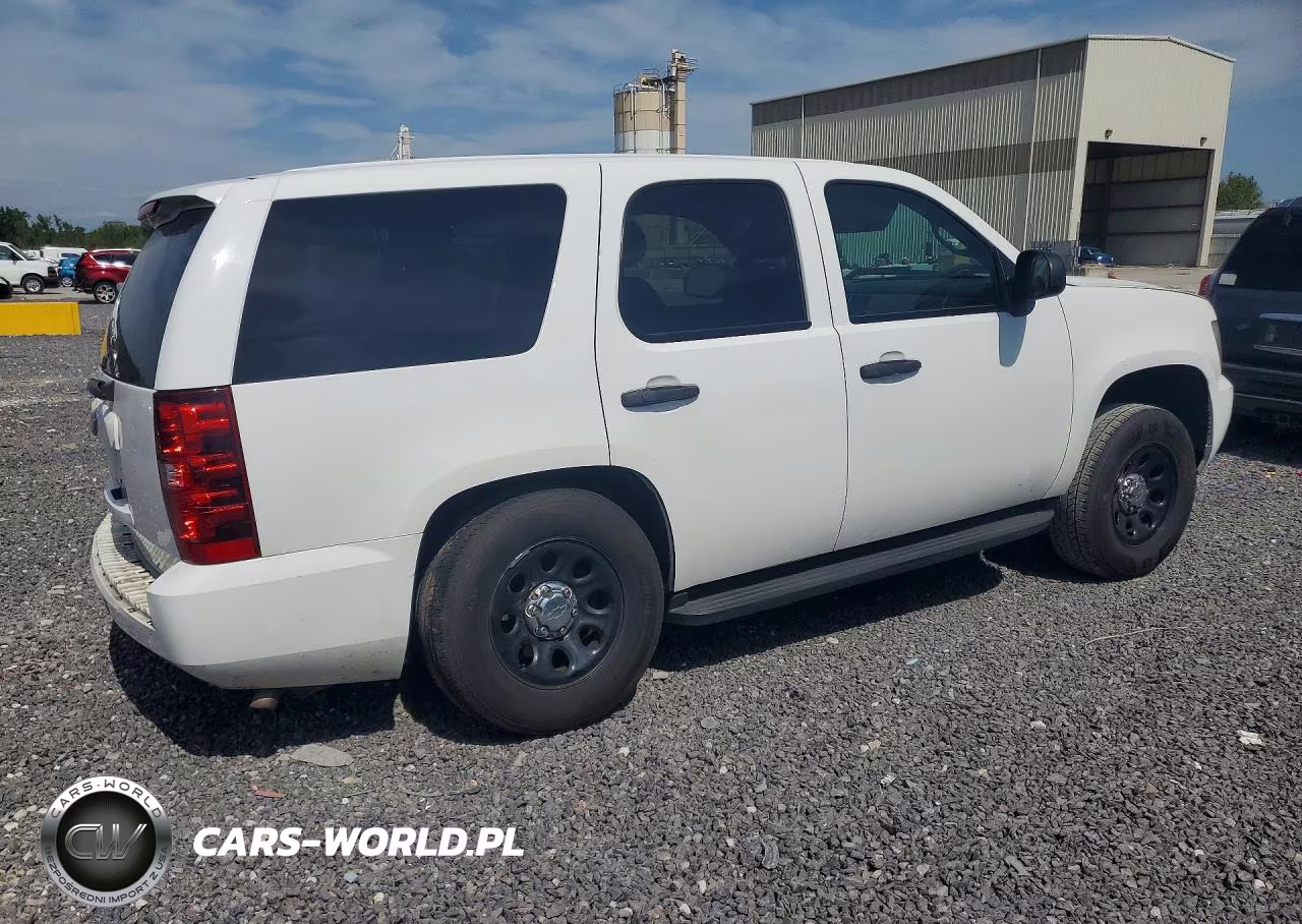 2014 Chevrolet Tahoe Police VIN:1GNLC2E03ER194171 - 3