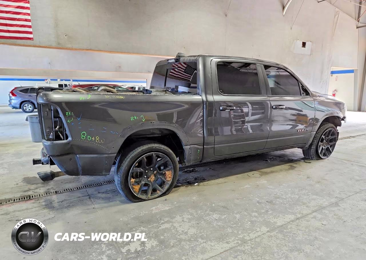 2021 Ram 1500 Laramie VIN:1C6SRFJT6MN559515 - 3
