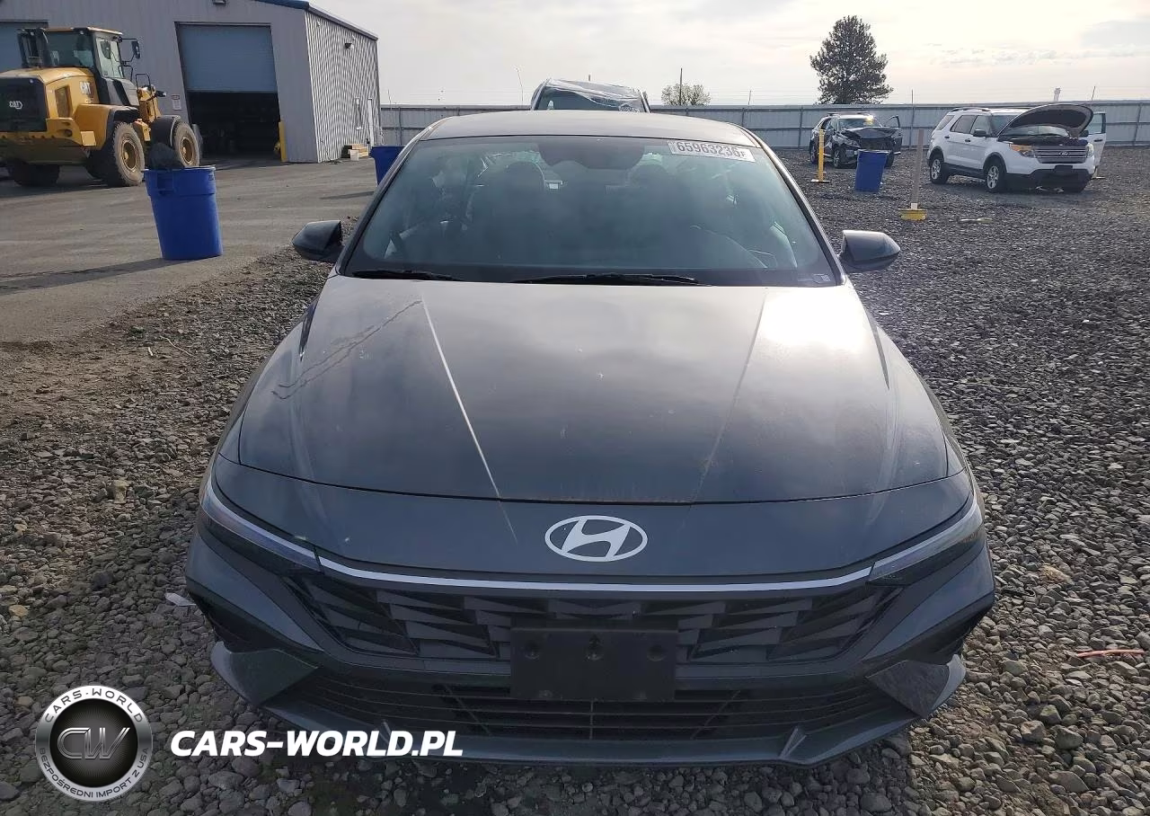 2026 Hyundai Elantra Sel Sport VIN:KMHLM4DG2TU214304 - 5