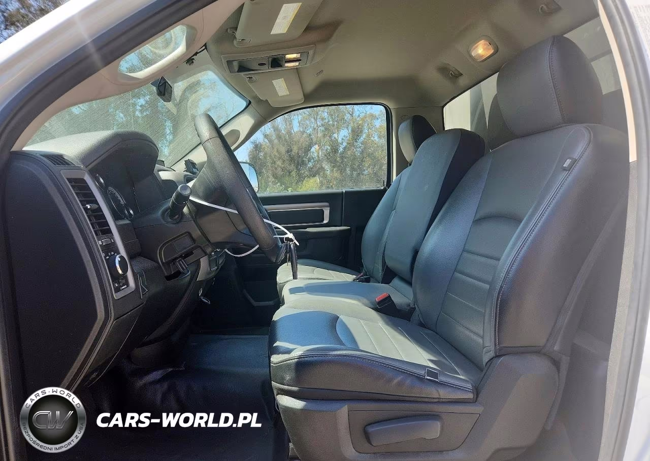 2022 Ram 1500 Classic Tradesman VIN:3C6JR6DGXNG429368 - 7