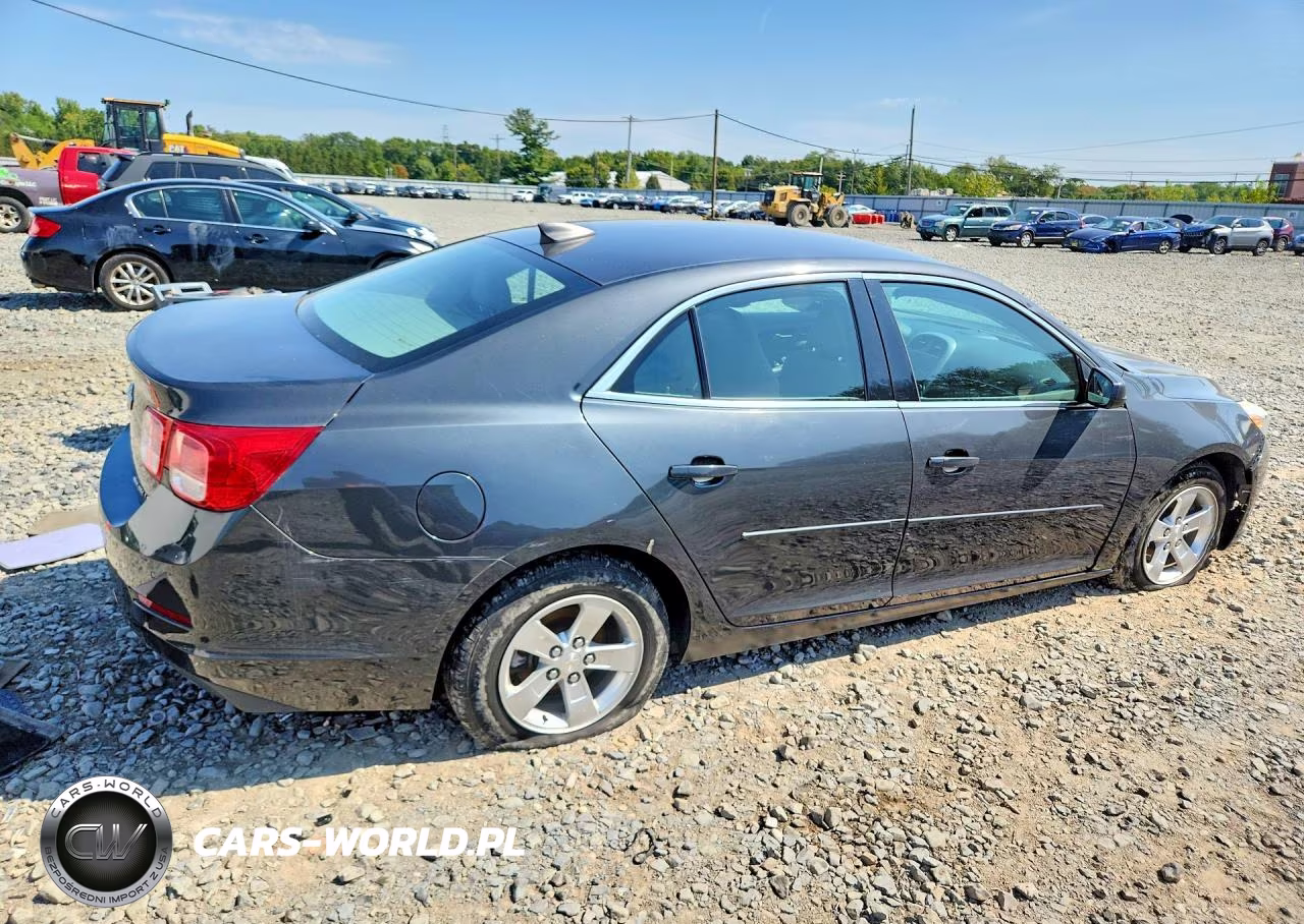 2015 Chevrolet Malibu Ls VIN:1G11B5SL0FF167279 - 3