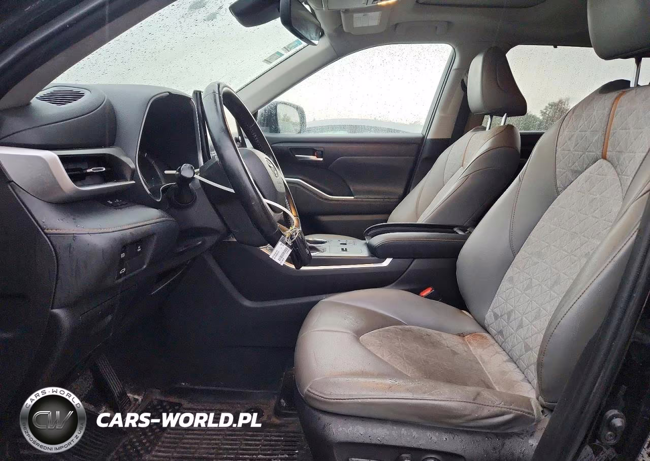 2023 Toyota Highlander Hybrid Bronze Edition VIN:5TDABRCH6PS112605 - 7