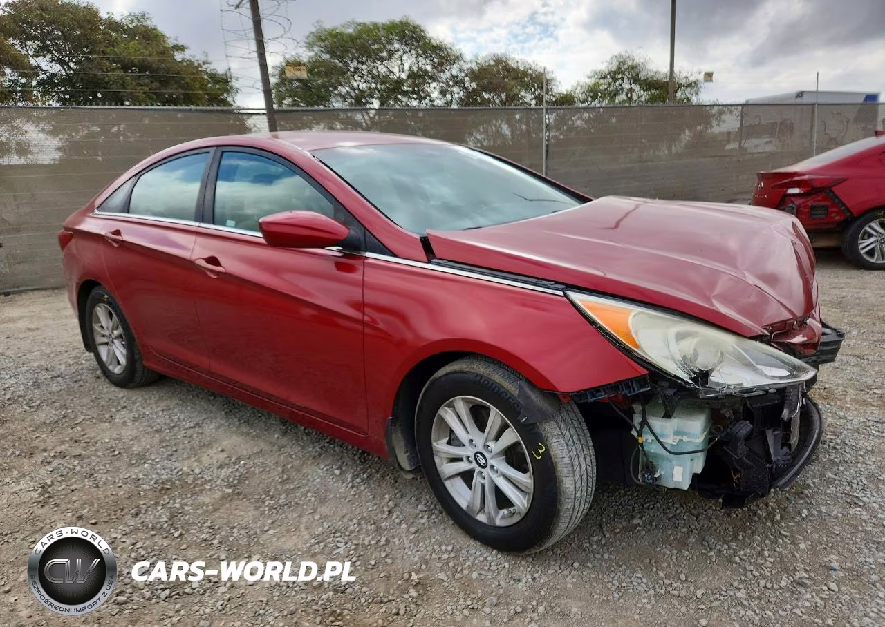 2012 Hyundai Sonata Gls VIN:5NPEB4AC1CH415559 - 4